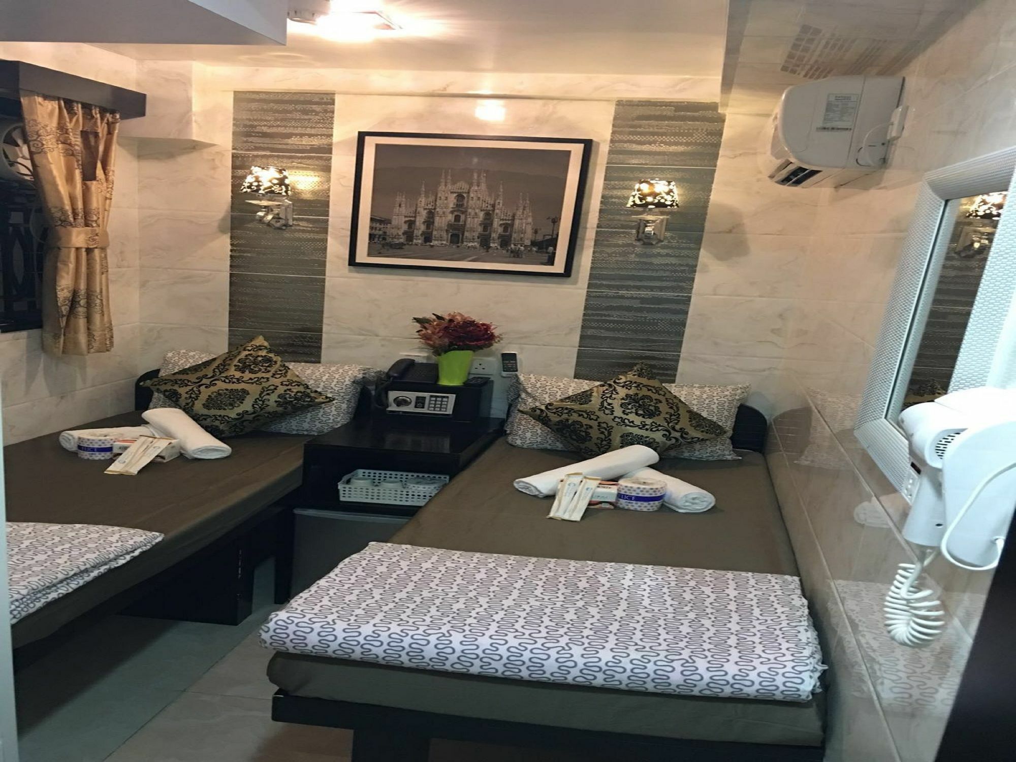 Hi-Inn Hong Kong Ngoại thất bức ảnh