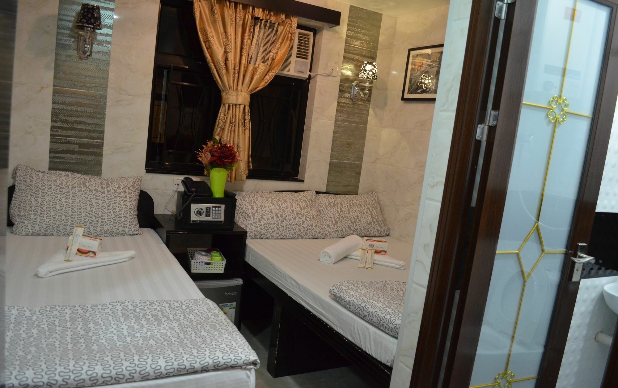 Hi-Inn Hong Kong Ngoại thất bức ảnh